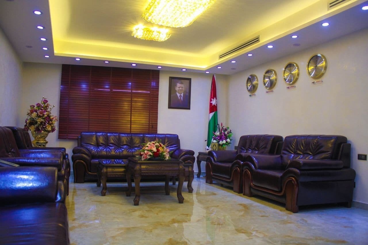 عمان Qaser Al-Sultan Hotel Suites المظهر الخارجي الصورة